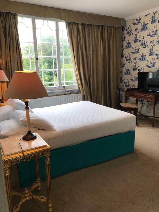 Victoria Spa Lodge 埃文河畔斯特拉特福 外观 照片
